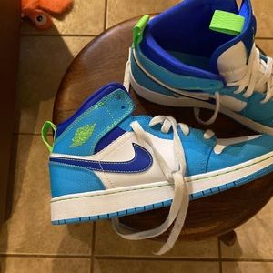 Nike Jordan 1 Mid Sprite Youth Hightops